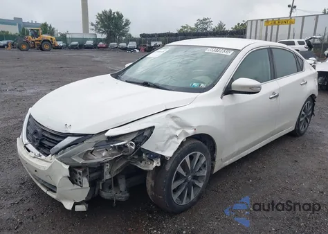 2018 Nissan Altima 2.5 Sl z USA, uszkodzony, nr VIN 1N4AL3AP8JC119140